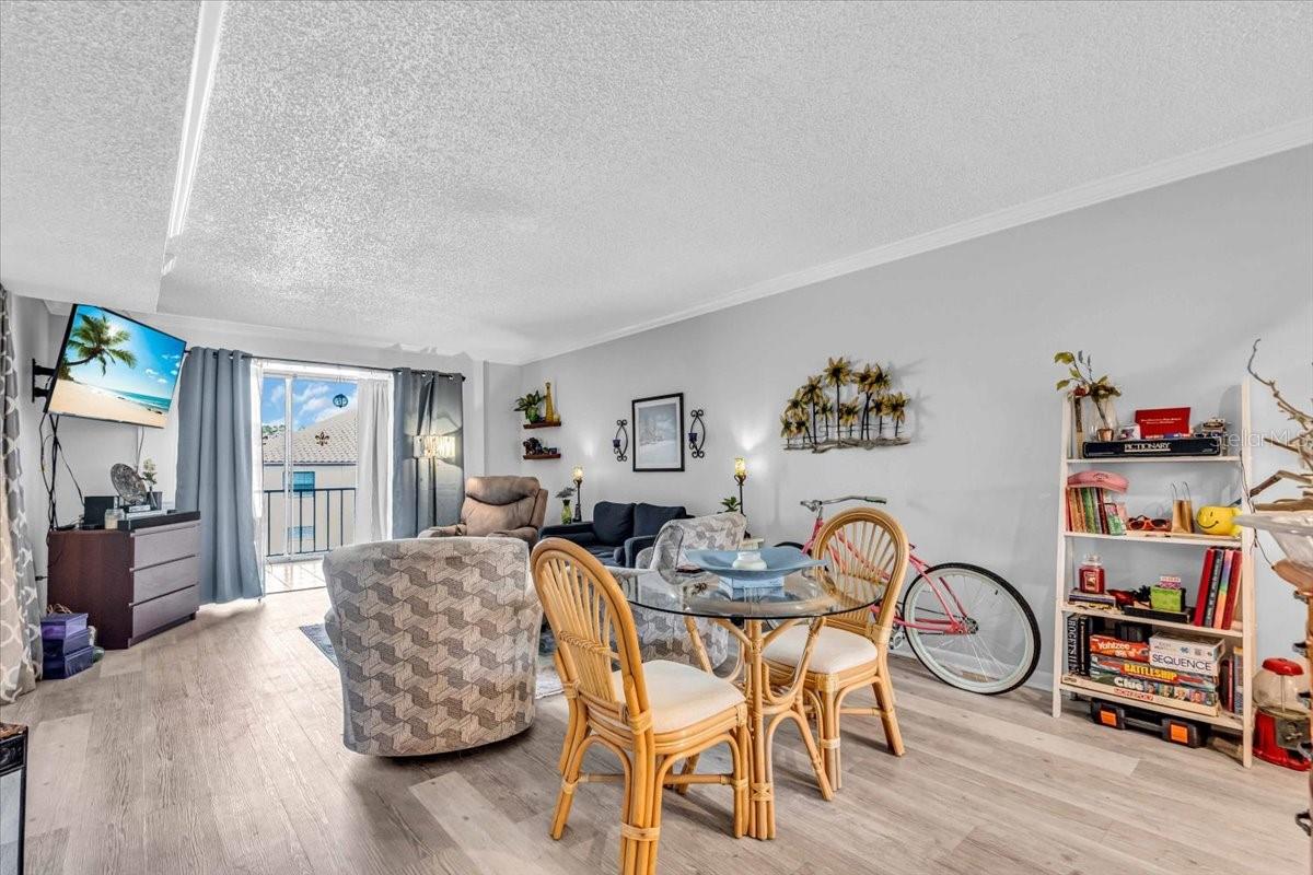 10540 77TH TER #208, SEMINOLE, FL, 33772