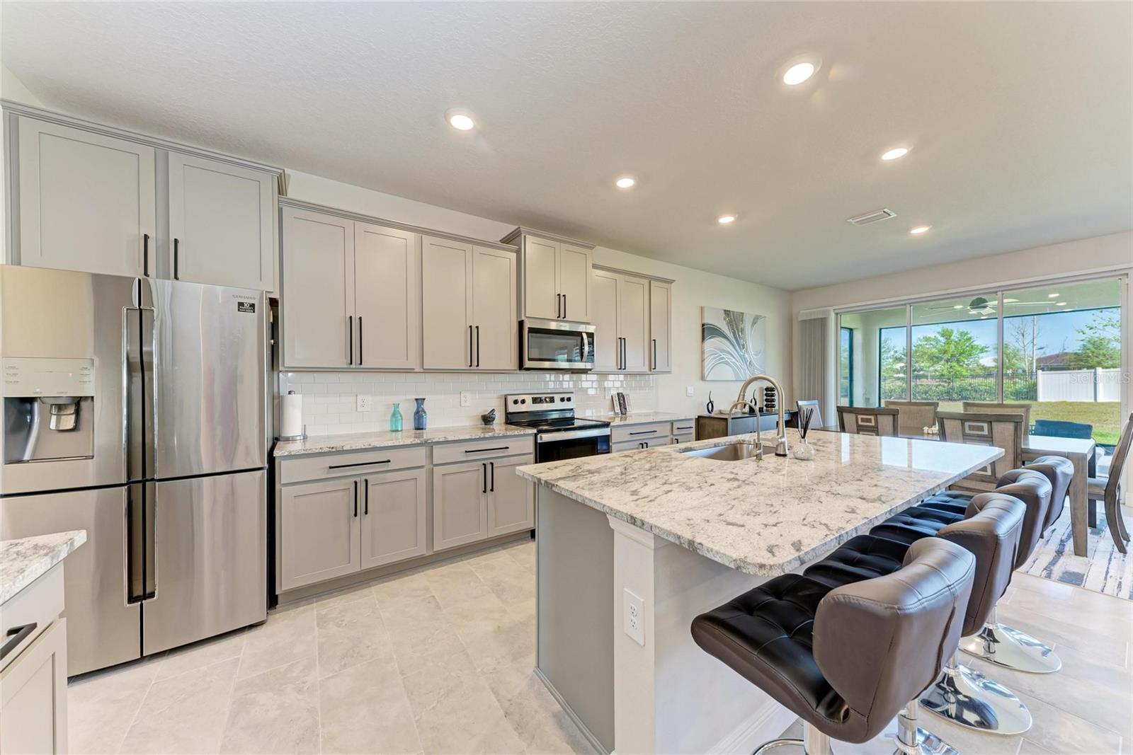 5336 GROVE MILL LOOP, LAKEWOOD RANCH, FL, 34211