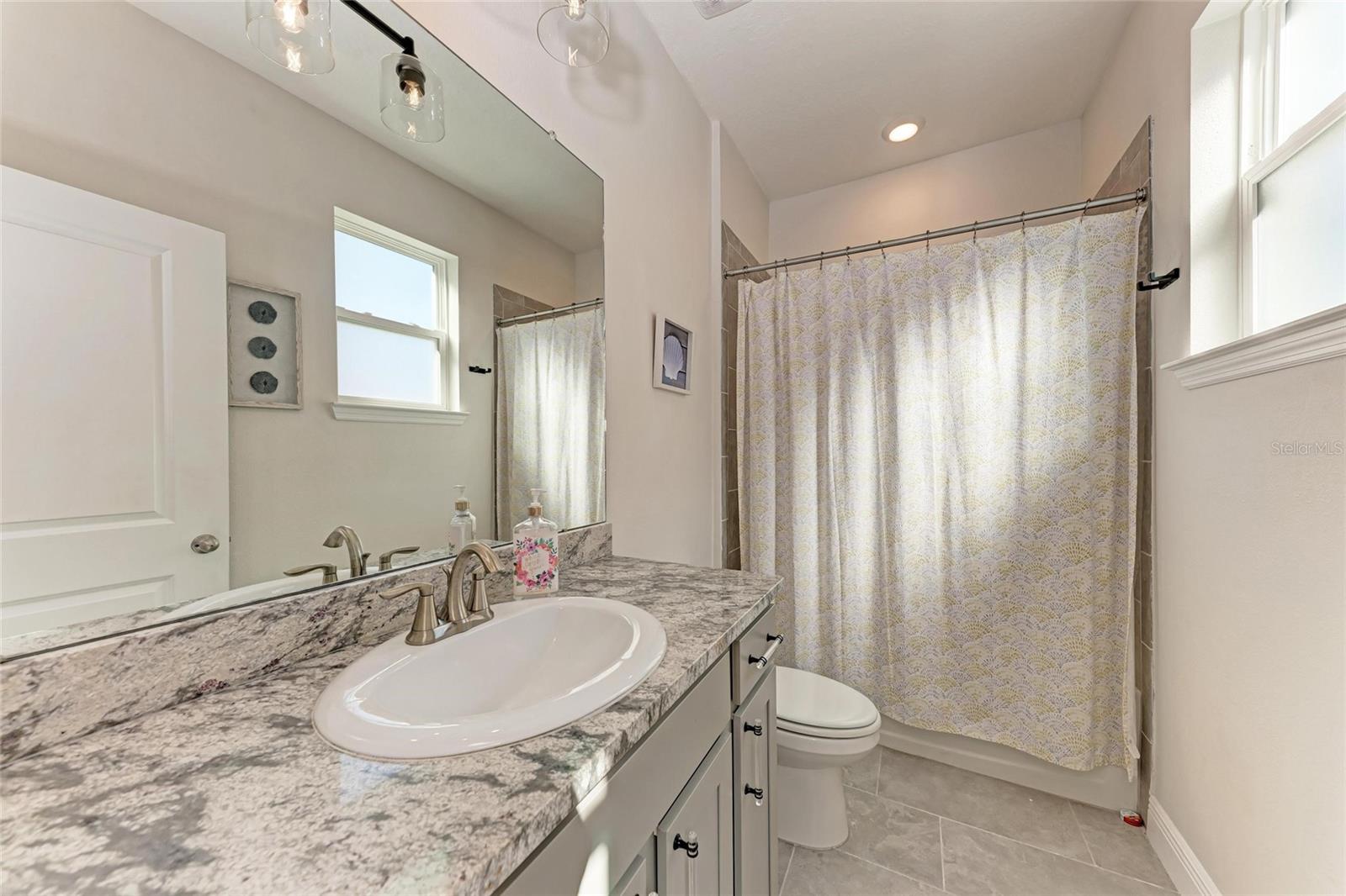 5336 GROVE MILL LOOP, LAKEWOOD RANCH, FL, 34211