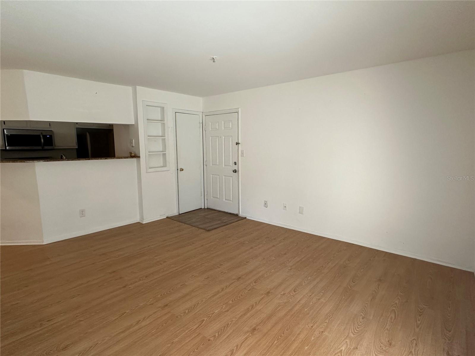 232 AFTON SQ #108, ALTAMONTE SPRINGS, FL, 32714