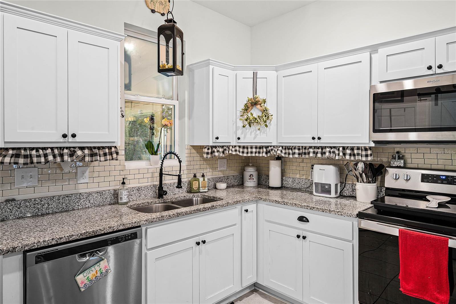 2059 CADES COVE WAY, DELAND, FL, 32720