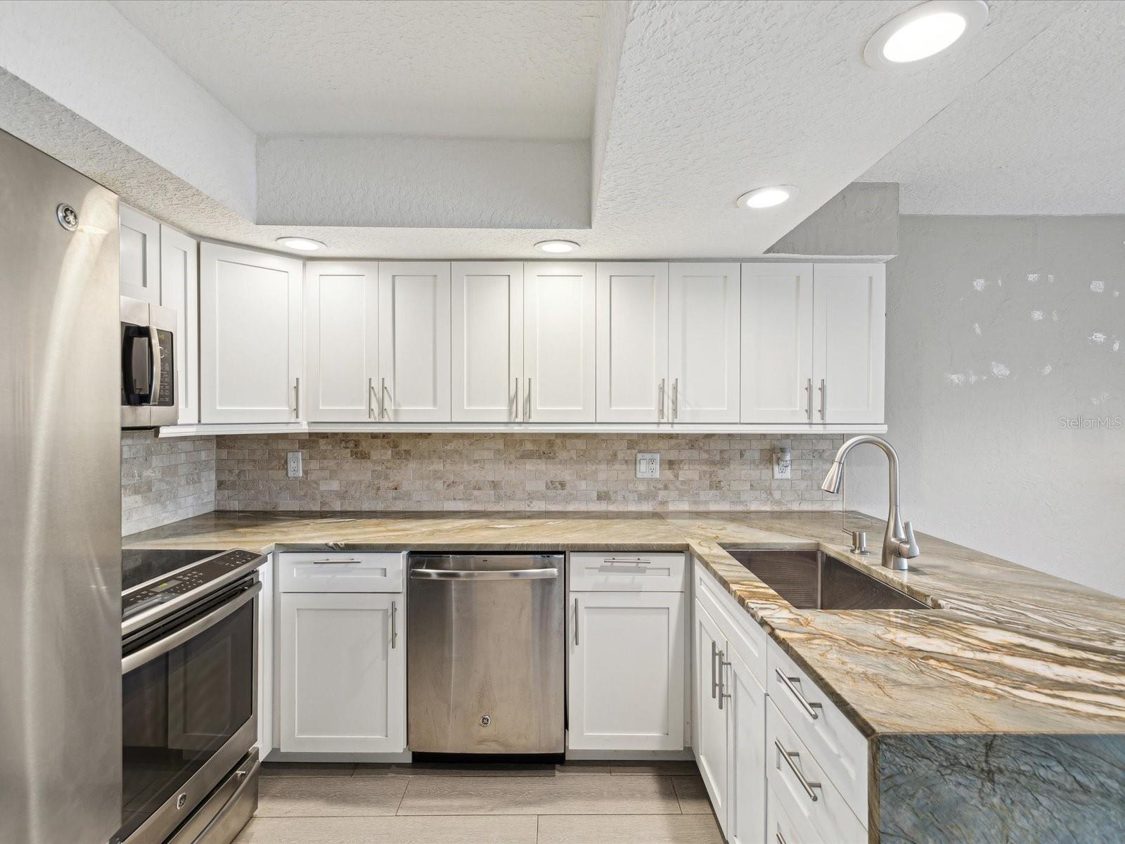 200 MERES BLVD #26, TARPON SPRINGS, FL, 34689