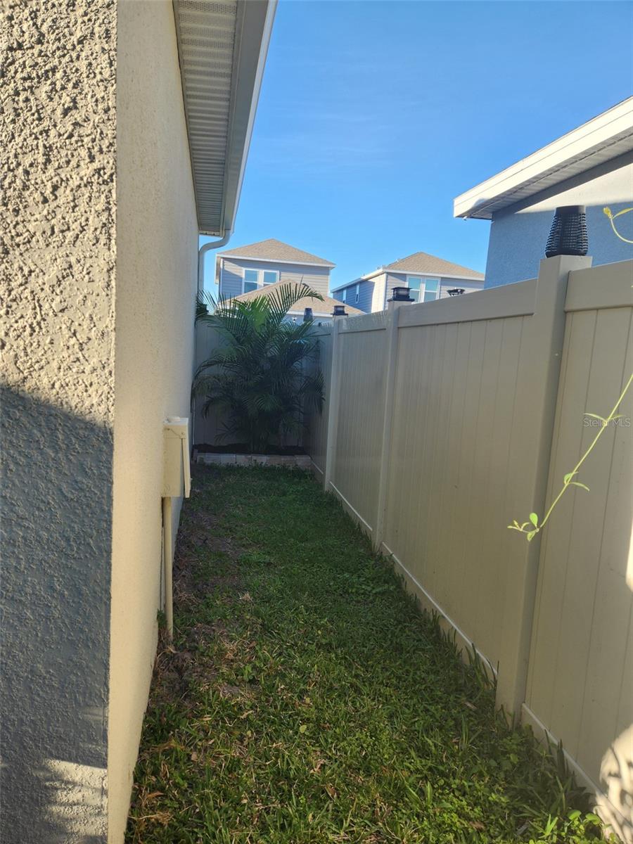 2345 VOLUNTEER AVE, KISSIMMEE, FL, 34744