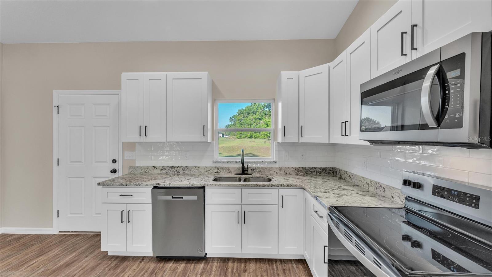 534 S PERRY AVE, FORT MEADE, FL, 33841