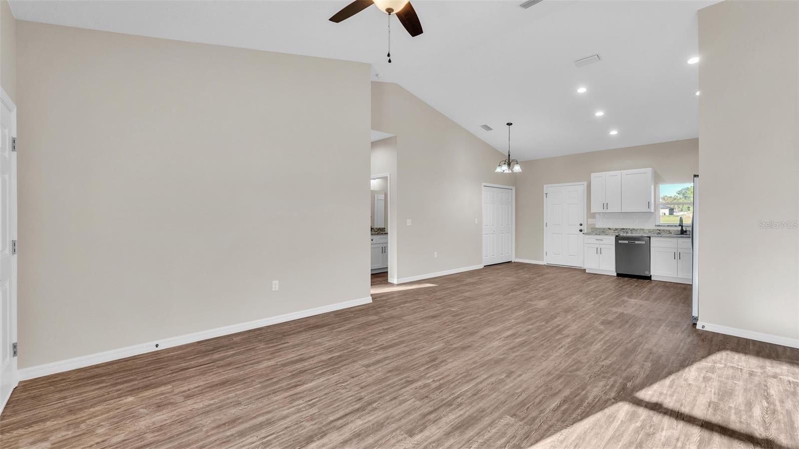 534 S PERRY AVE, FORT MEADE, FL, 33841