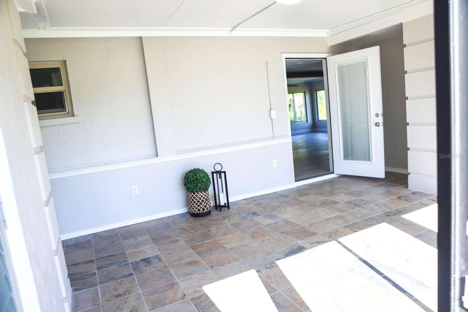 208 VILLA DR #208, OSPREY, FL, 34229