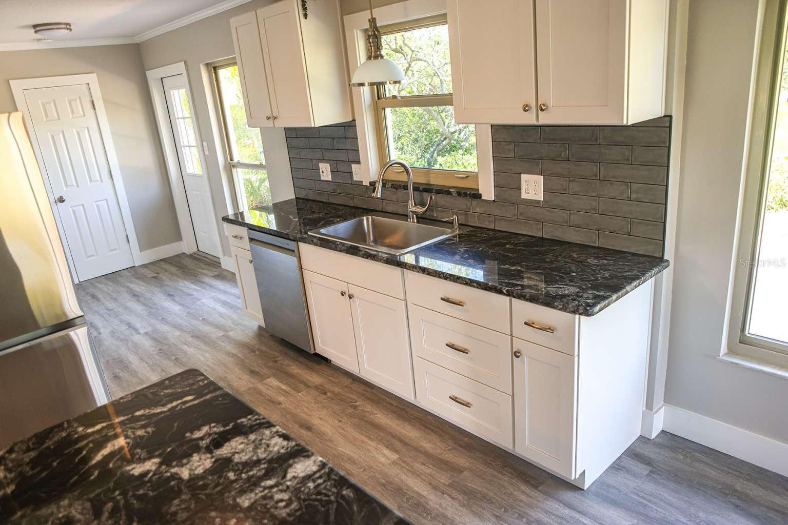 208 VILLA DR #208, OSPREY, FL, 34229