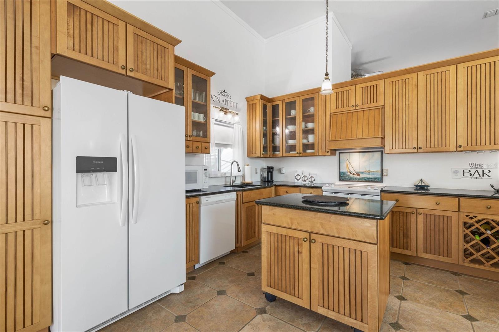 3162 N OCEAN SHORE BLVD, FLAGLER BEACH, FL, 32136