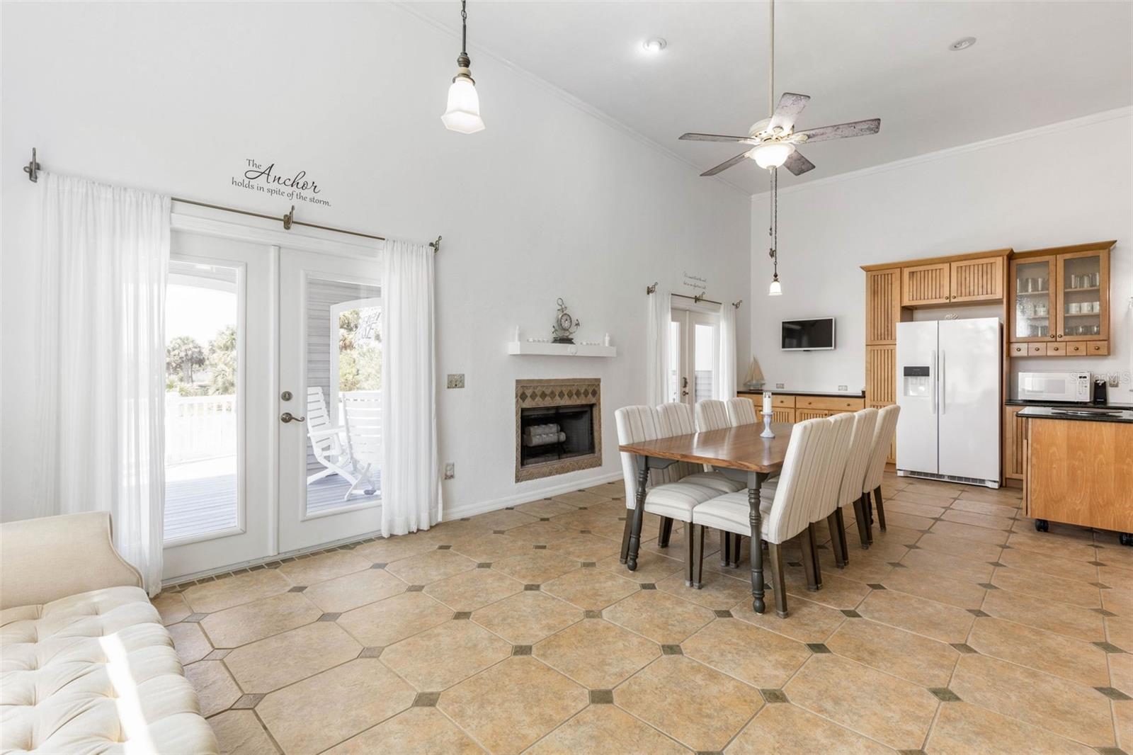 3162 N OCEAN SHORE BLVD, FLAGLER BEACH, FL, 32136