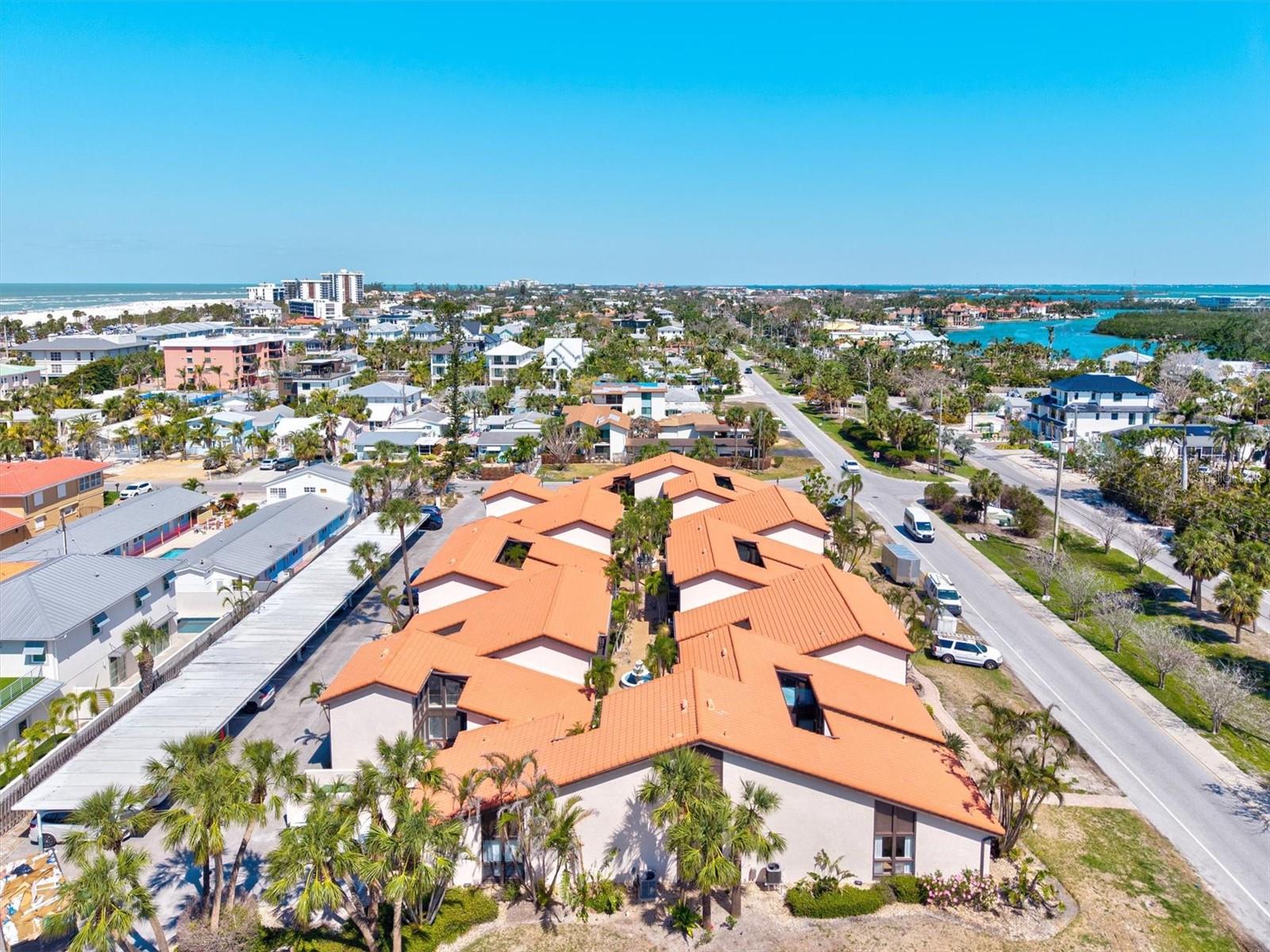 800 S BLVD OF THE PRESIDENTS #3, SARASOTA, FL, 34236