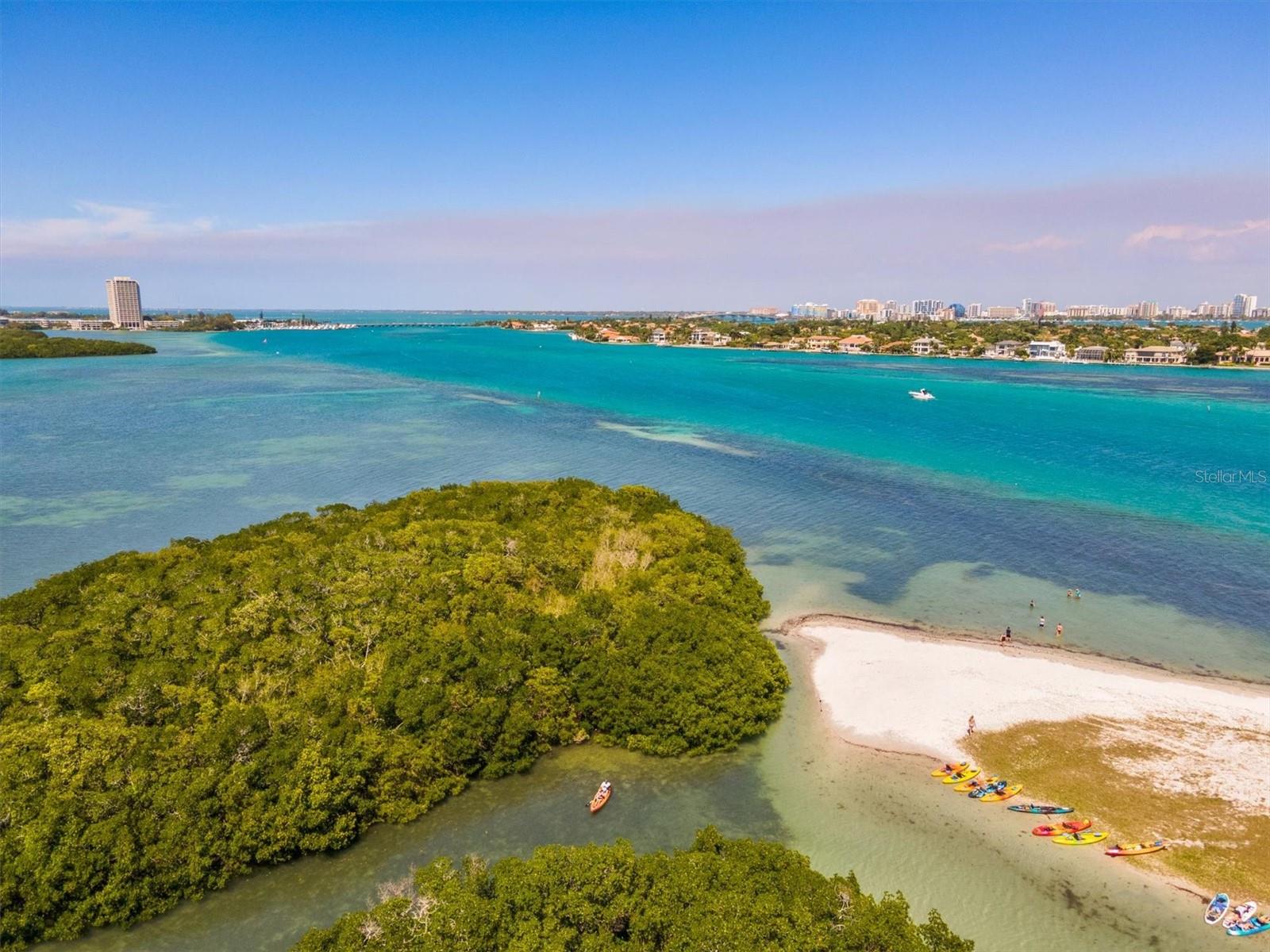 800 S BLVD OF THE PRESIDENTS #3, SARASOTA, FL, 34236