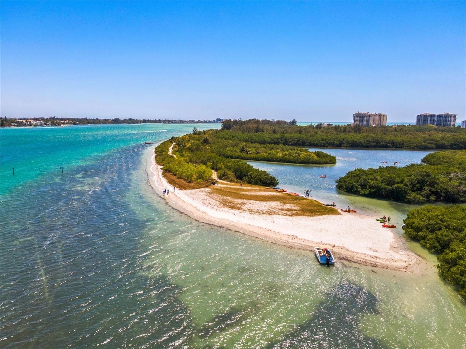 800 S BLVD OF THE PRESIDENTS #3, SARASOTA, FL, 34236