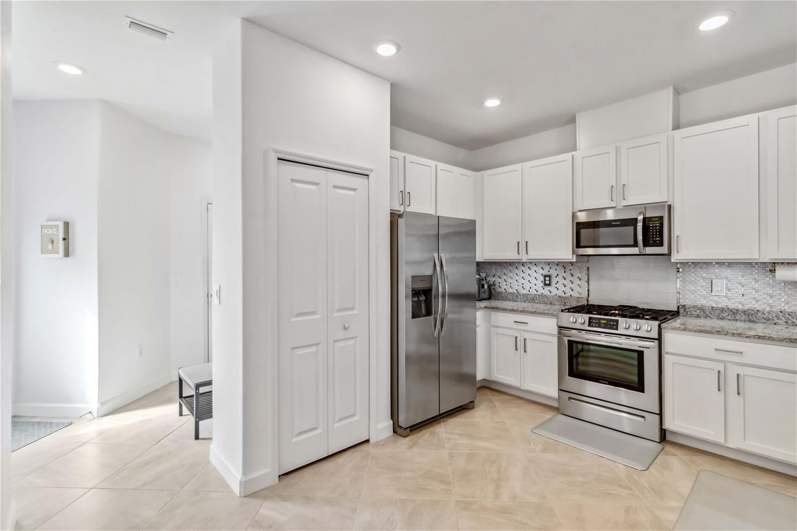 15941 CLEAR SKIES PL, BRADENTON, FL, 34211