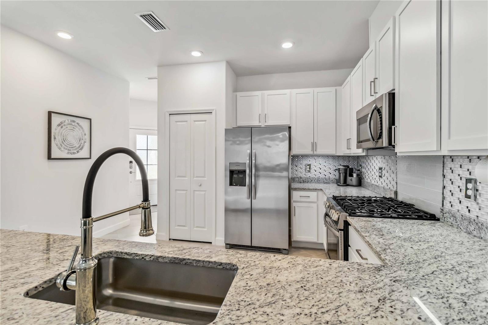 15941 CLEAR SKIES PL, BRADENTON, FL, 34211