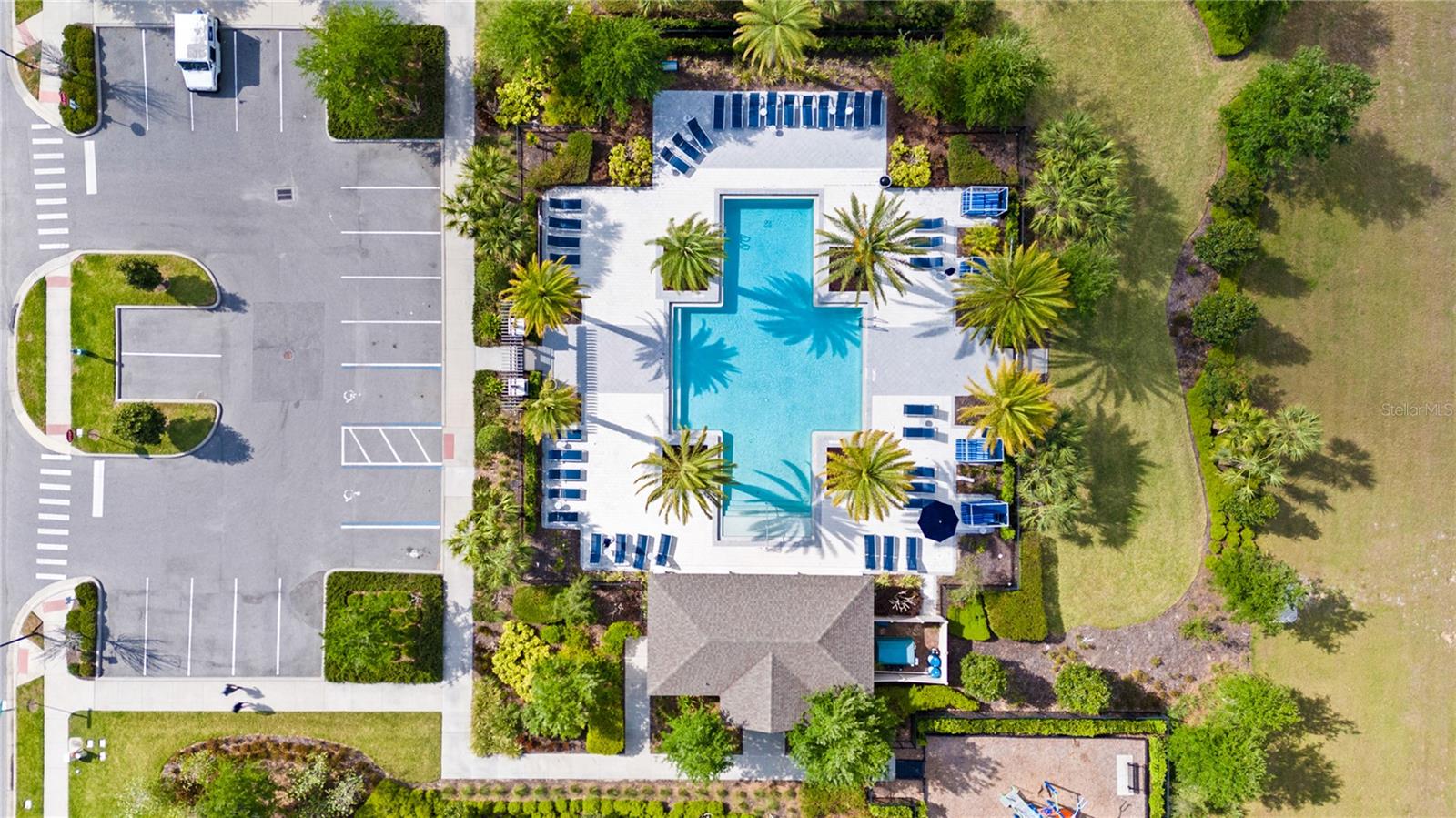 1151 LAKESIDE ESTATES DR, APOPKA, FL, 32703