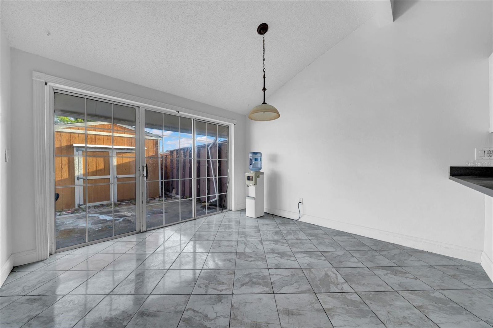 8325 ELKWOOD LN, TAMPA, FL, 33615