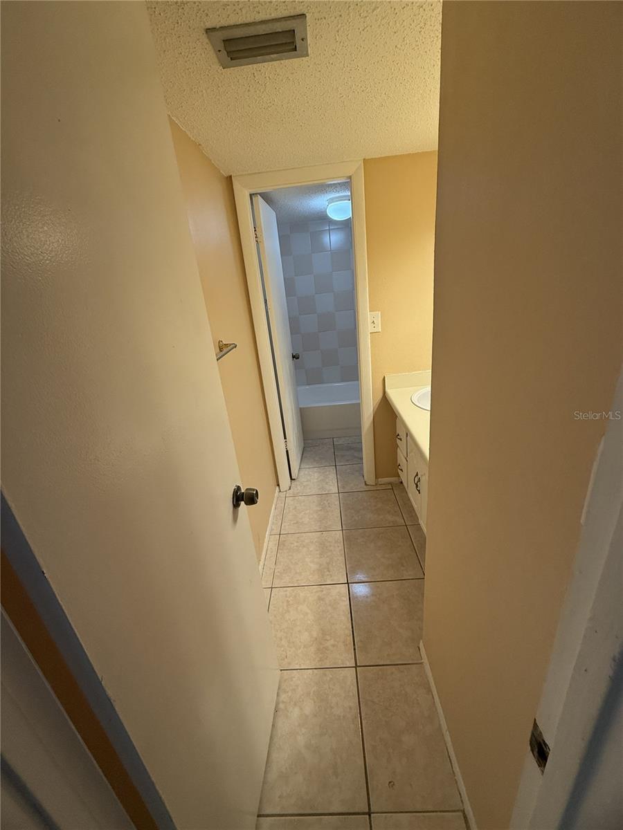 7507 PRESLEY PL #D, TAMPA, FL, 33617