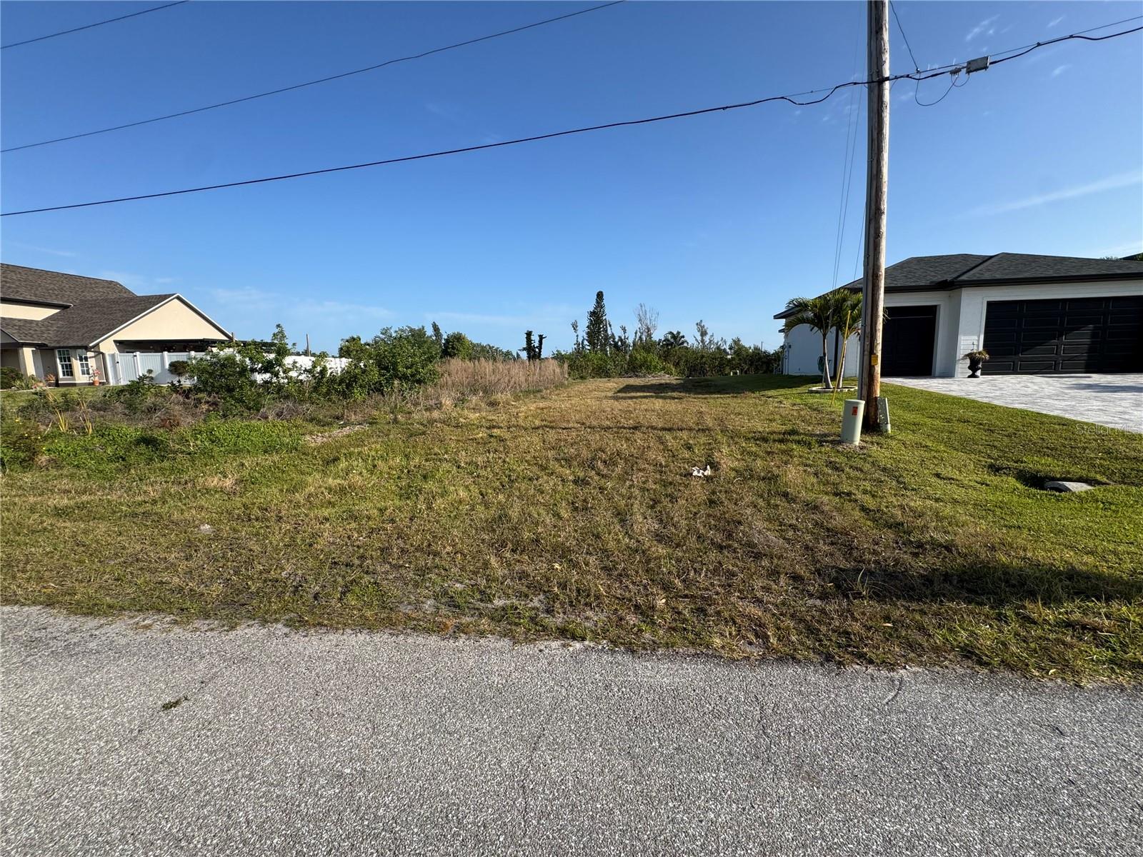 2907 NW 9TH ST, CAPE CORAL, FL, 33993