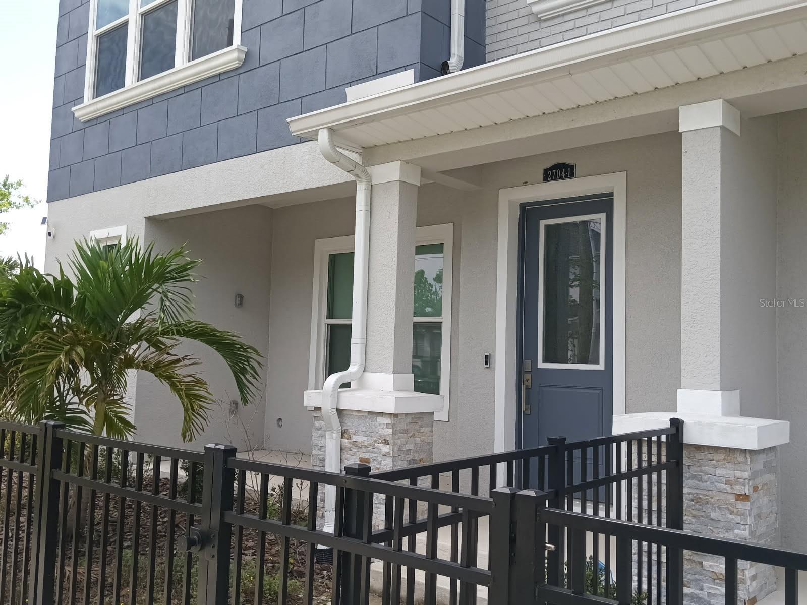 2704 W FIG ST #1, TAMPA, FL, 33609