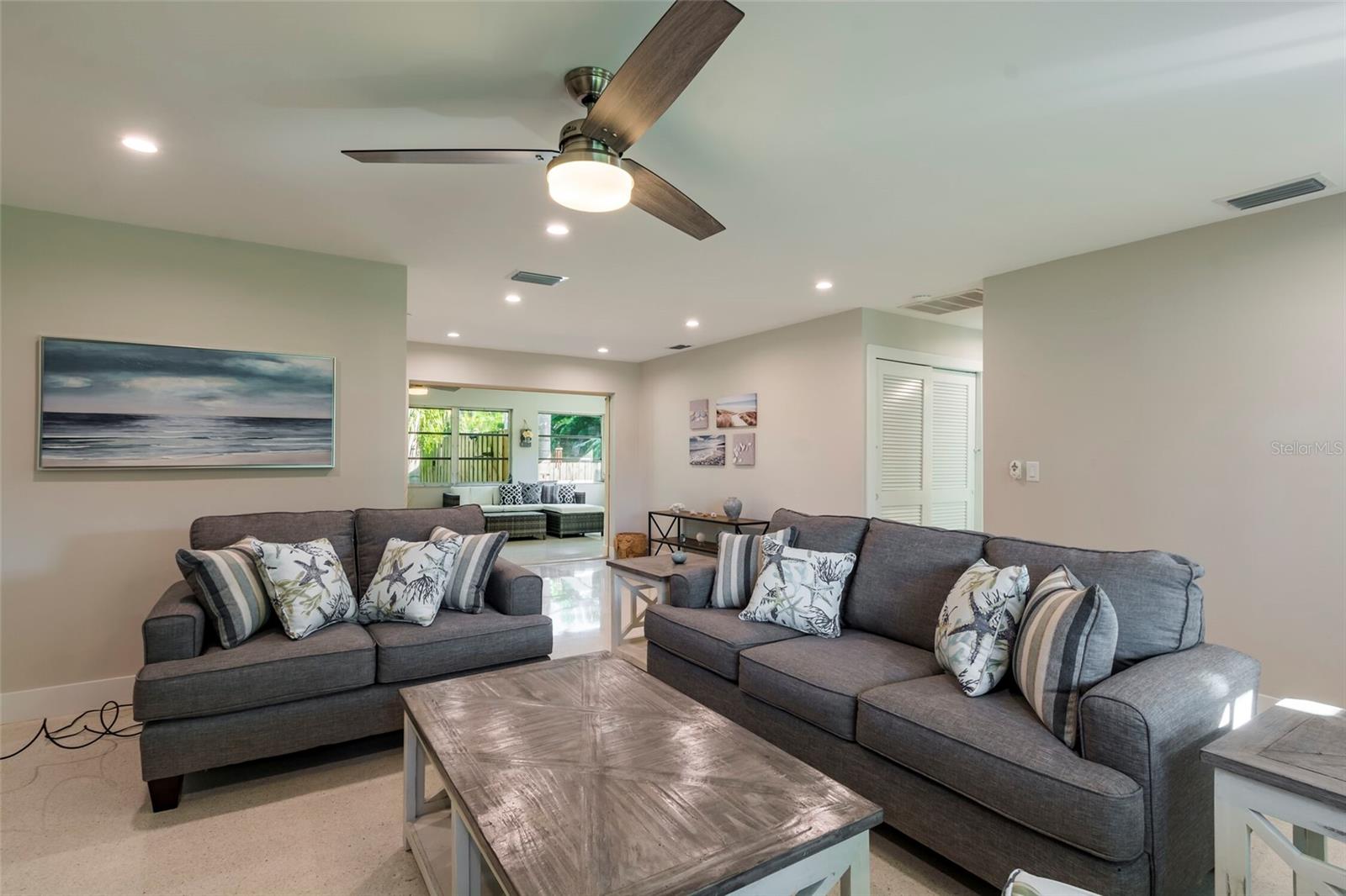 3005 CHASE CIR, SARASOTA, FL, 34231