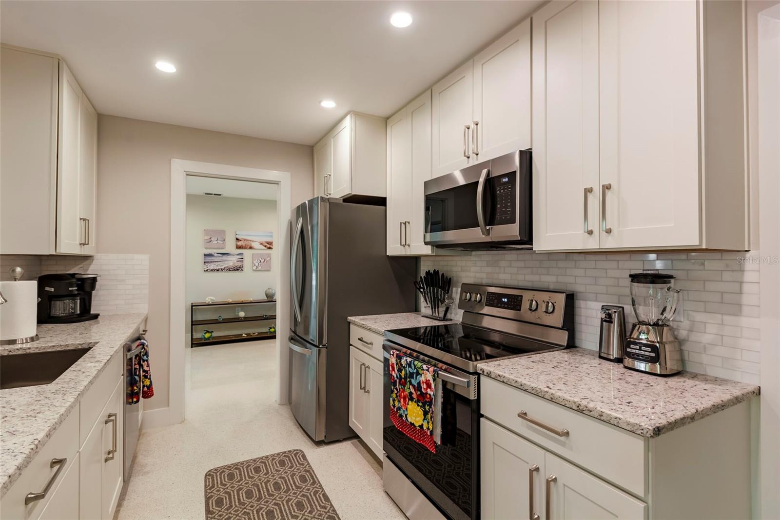 3005 CHASE CIR, SARASOTA, FL, 34231