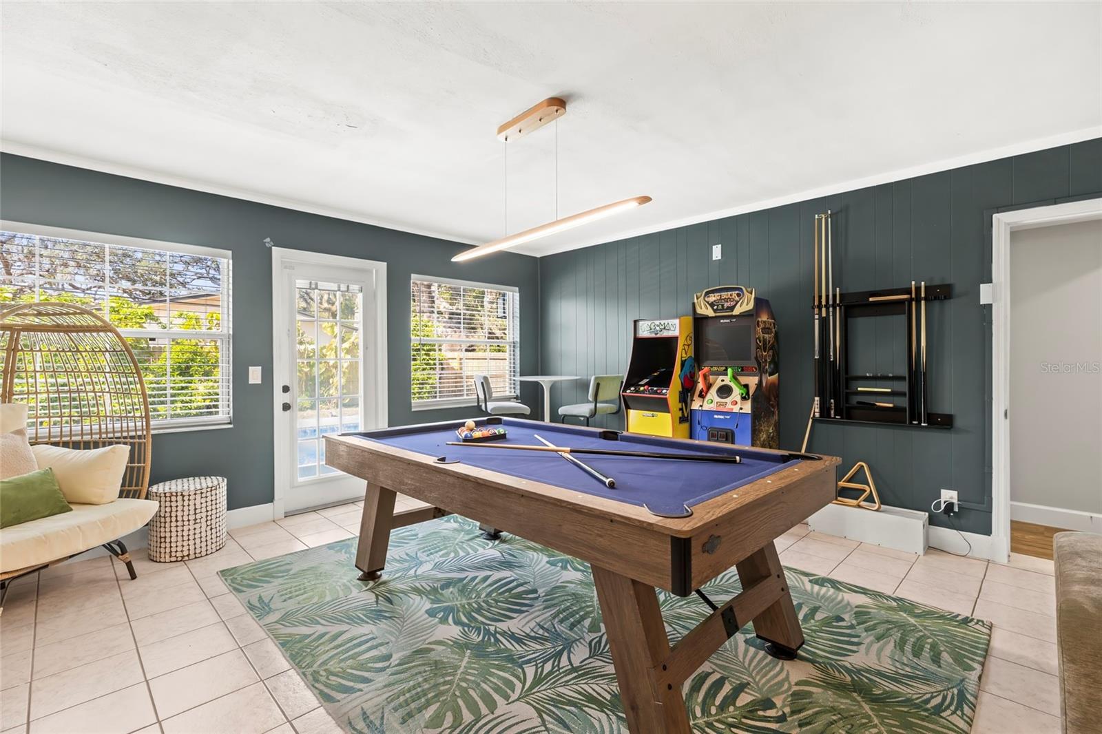 1596 IDLE DR, CLEARWATER, FL, 33756