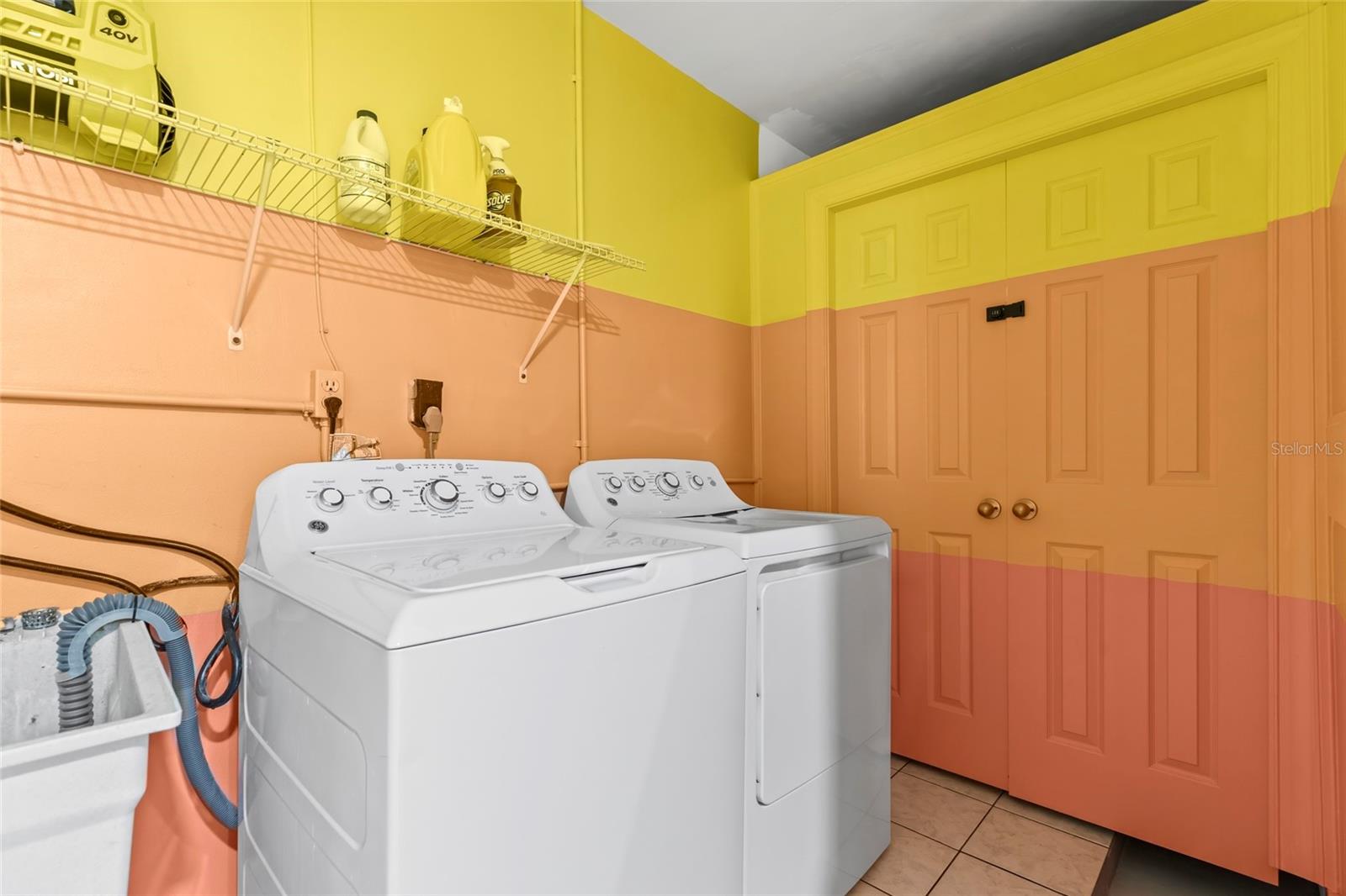 1596 IDLE DR, CLEARWATER, FL, 33756