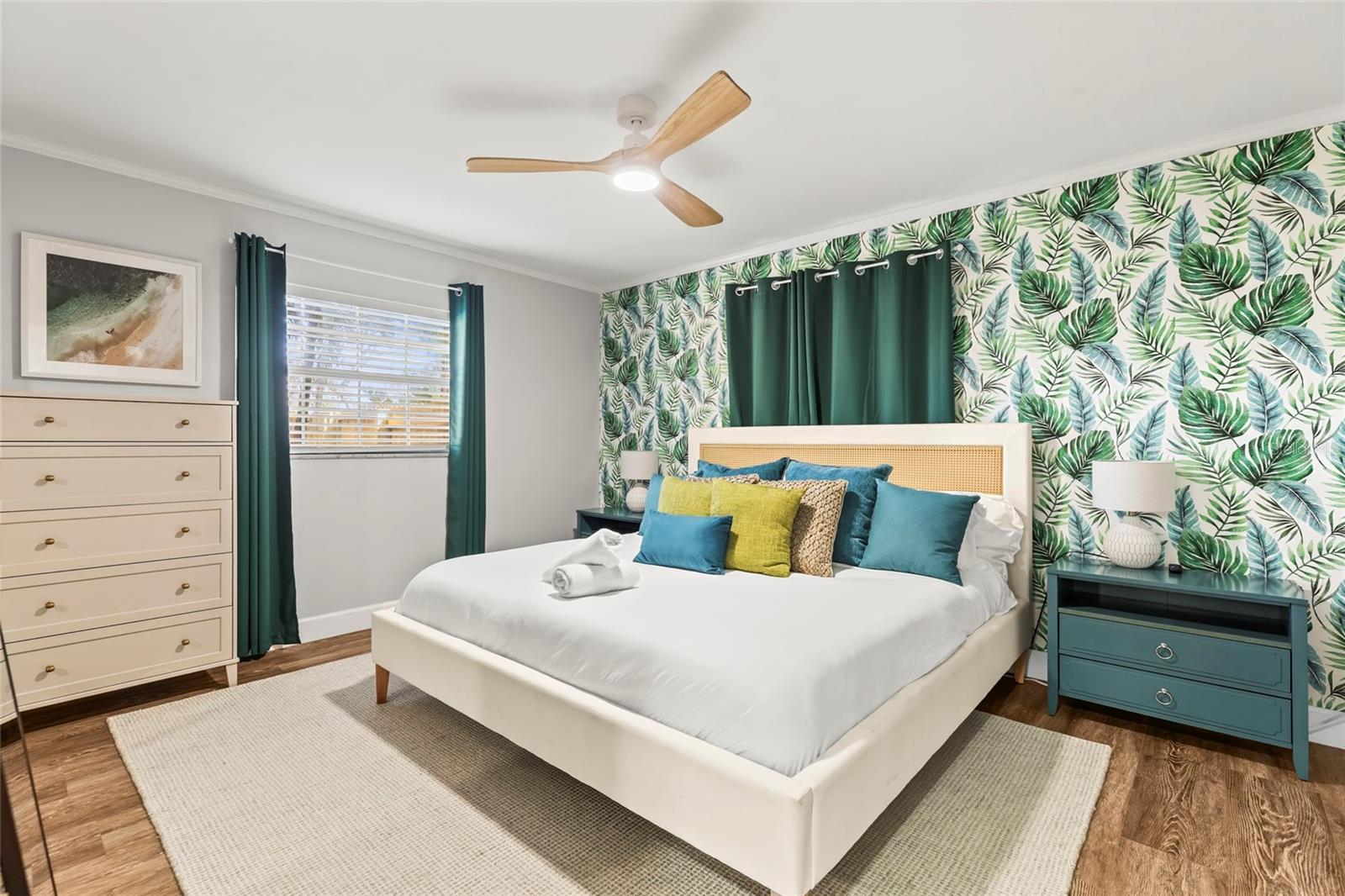 1596 IDLE DR, CLEARWATER, FL, 33756