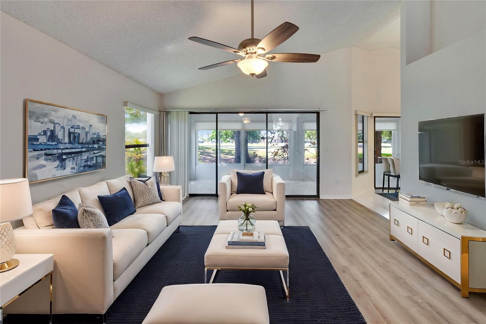 322 NORTHWAY DR, SUN CITY CENTER, FL, 33573