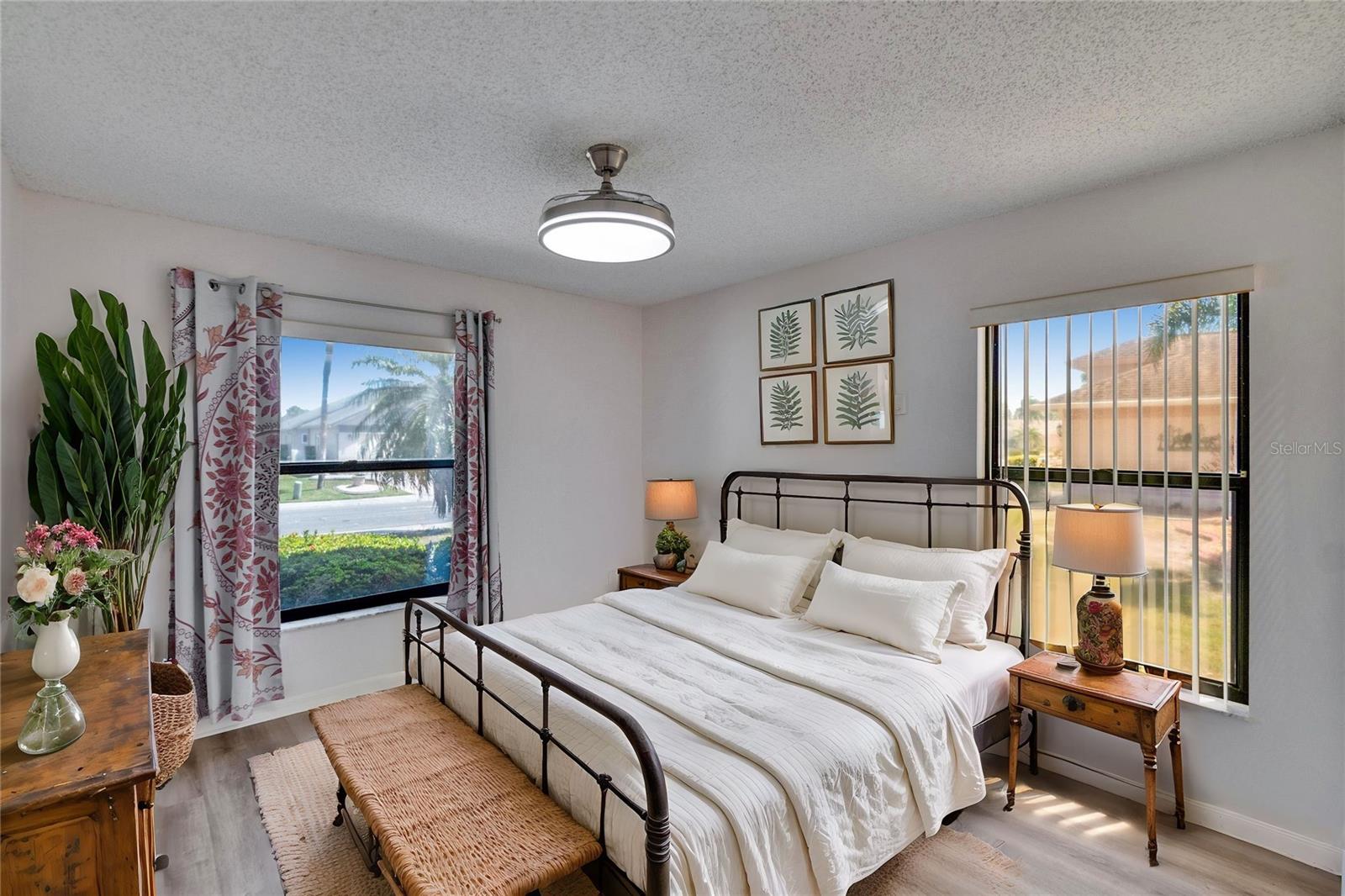 322 NORTHWAY DR, SUN CITY CENTER, FL, 33573