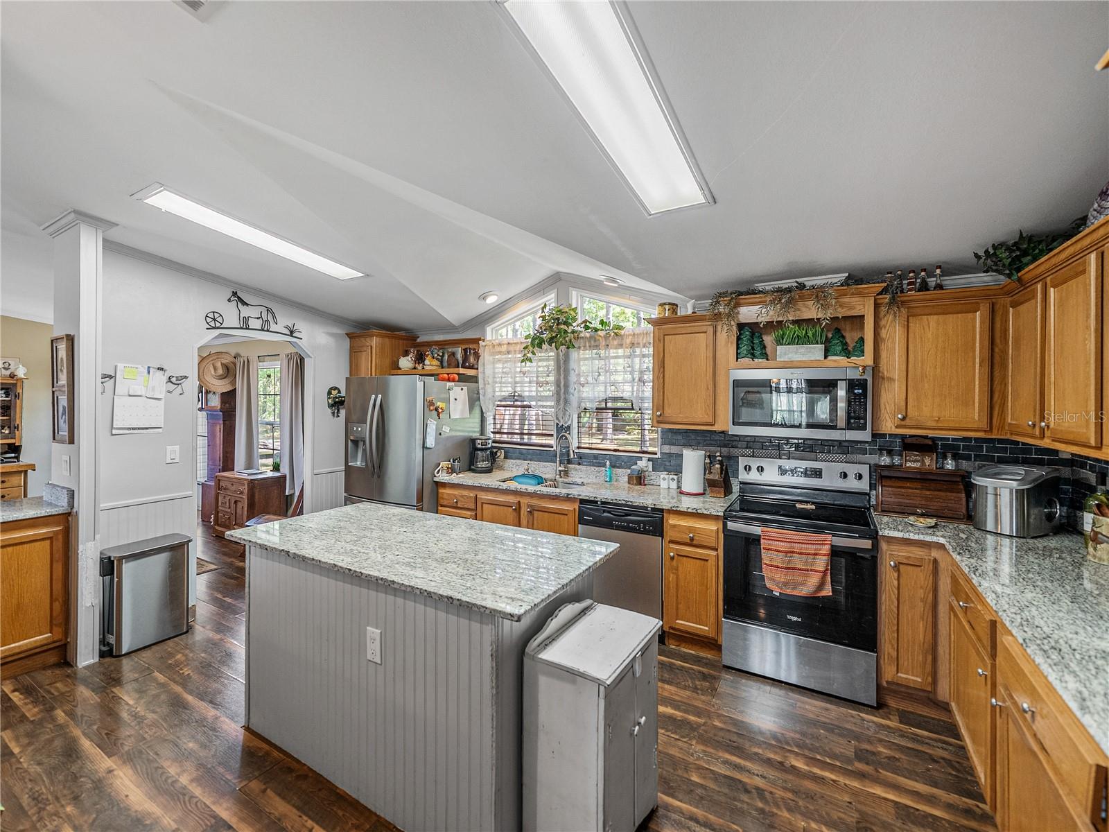 30237 SAINT JOE RD, DADE CITY, FL, 33525