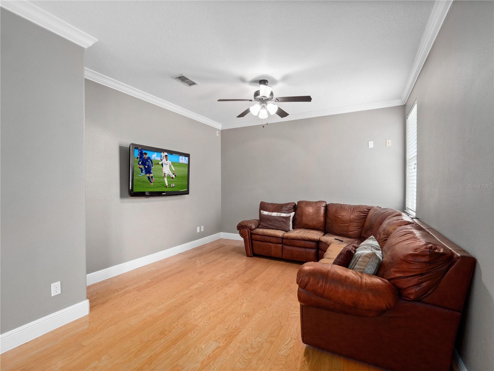 1077 SHADOWMOSS CIR, LAKE MARY, FL, 32746