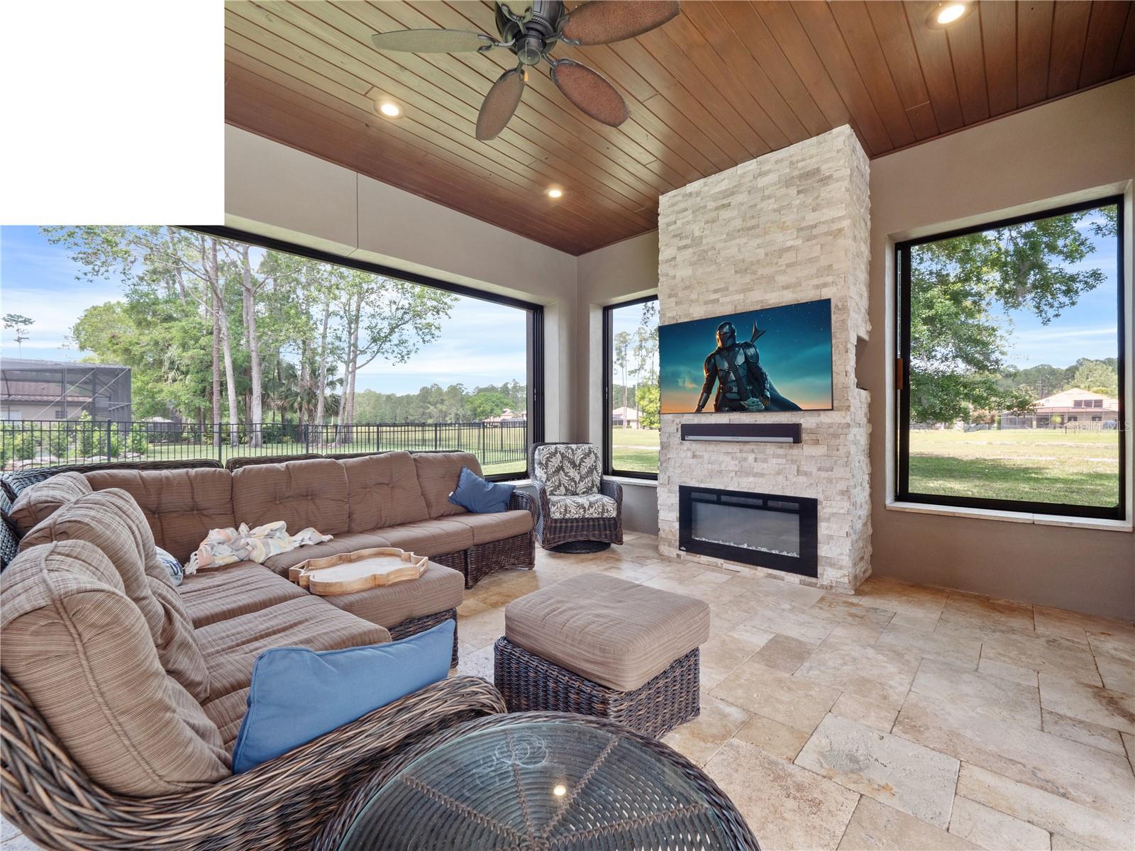 1077 SHADOWMOSS CIR, LAKE MARY, FL, 32746