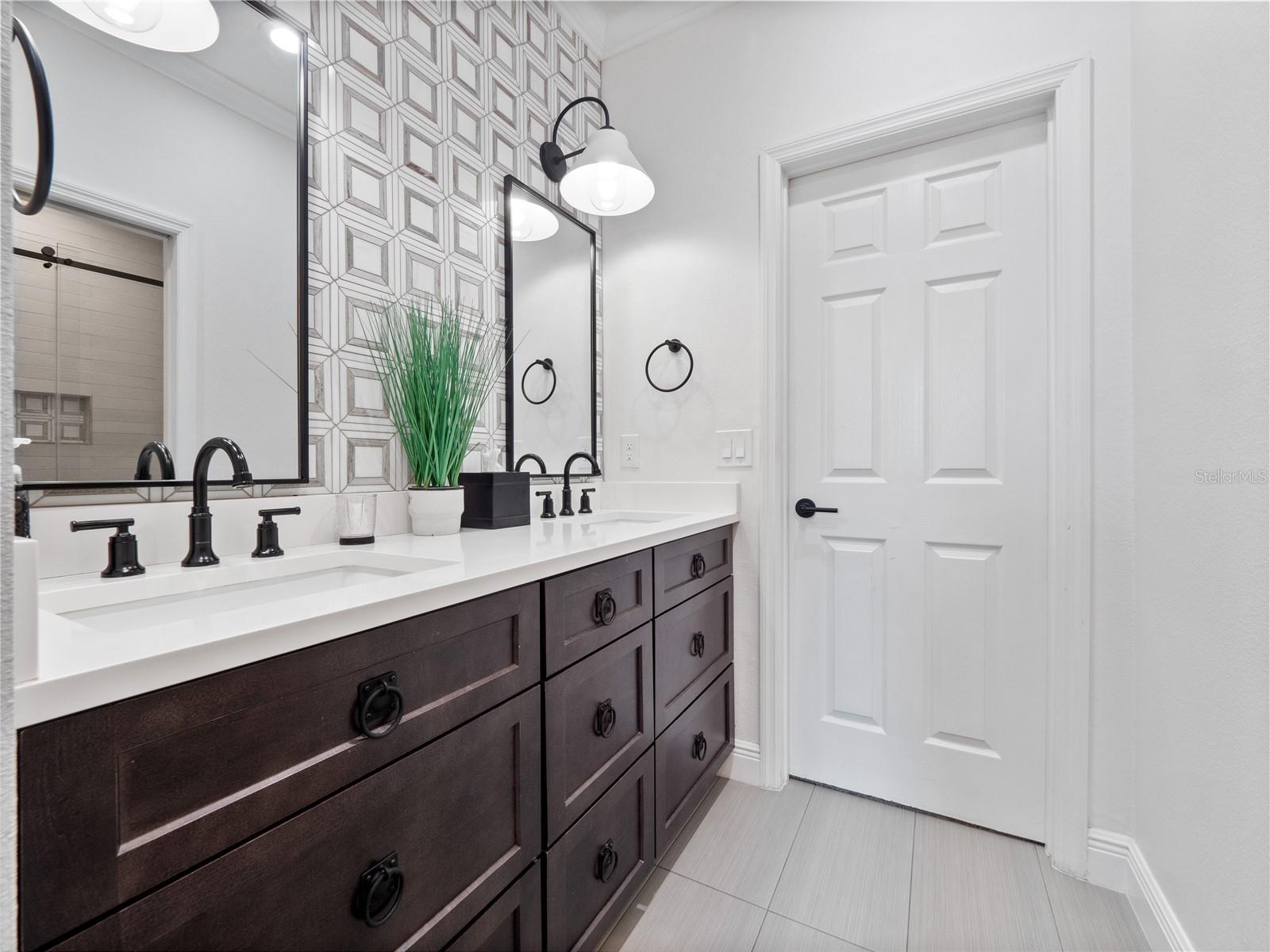 1077 SHADOWMOSS CIR, LAKE MARY, FL, 32746