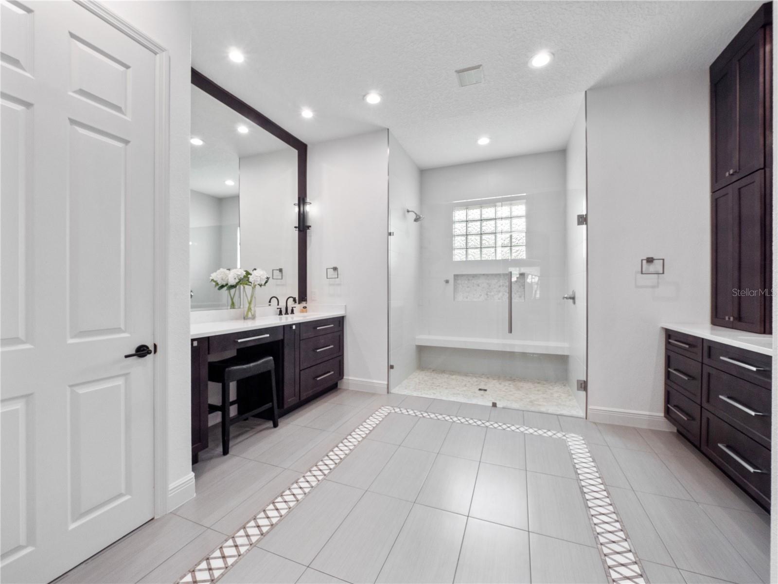 1077 SHADOWMOSS CIR, LAKE MARY, FL, 32746