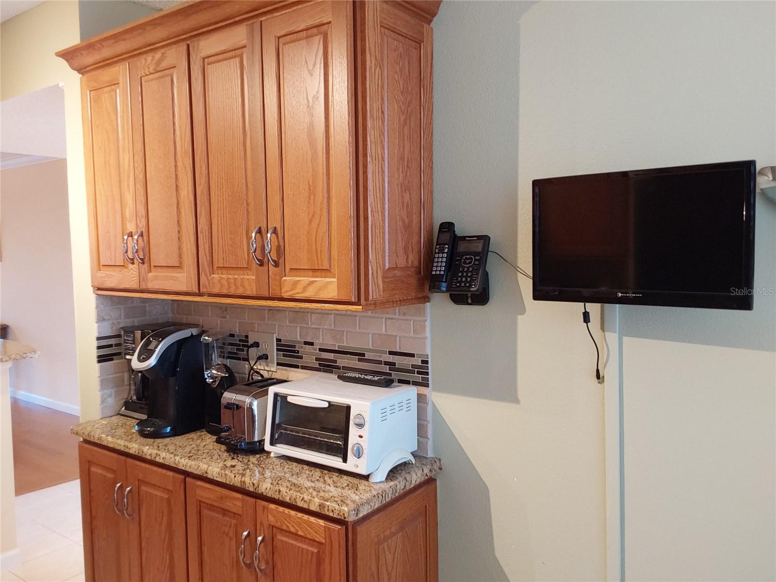 3780 PINEBROOK CIR #102, BRADENTON, FL, 34209