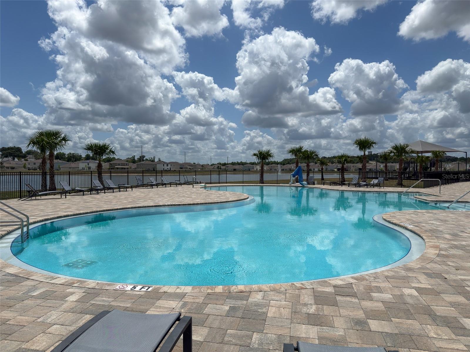 7403 SAIL CLOVER LN, ZEPHYRHILLS, FL, 33540