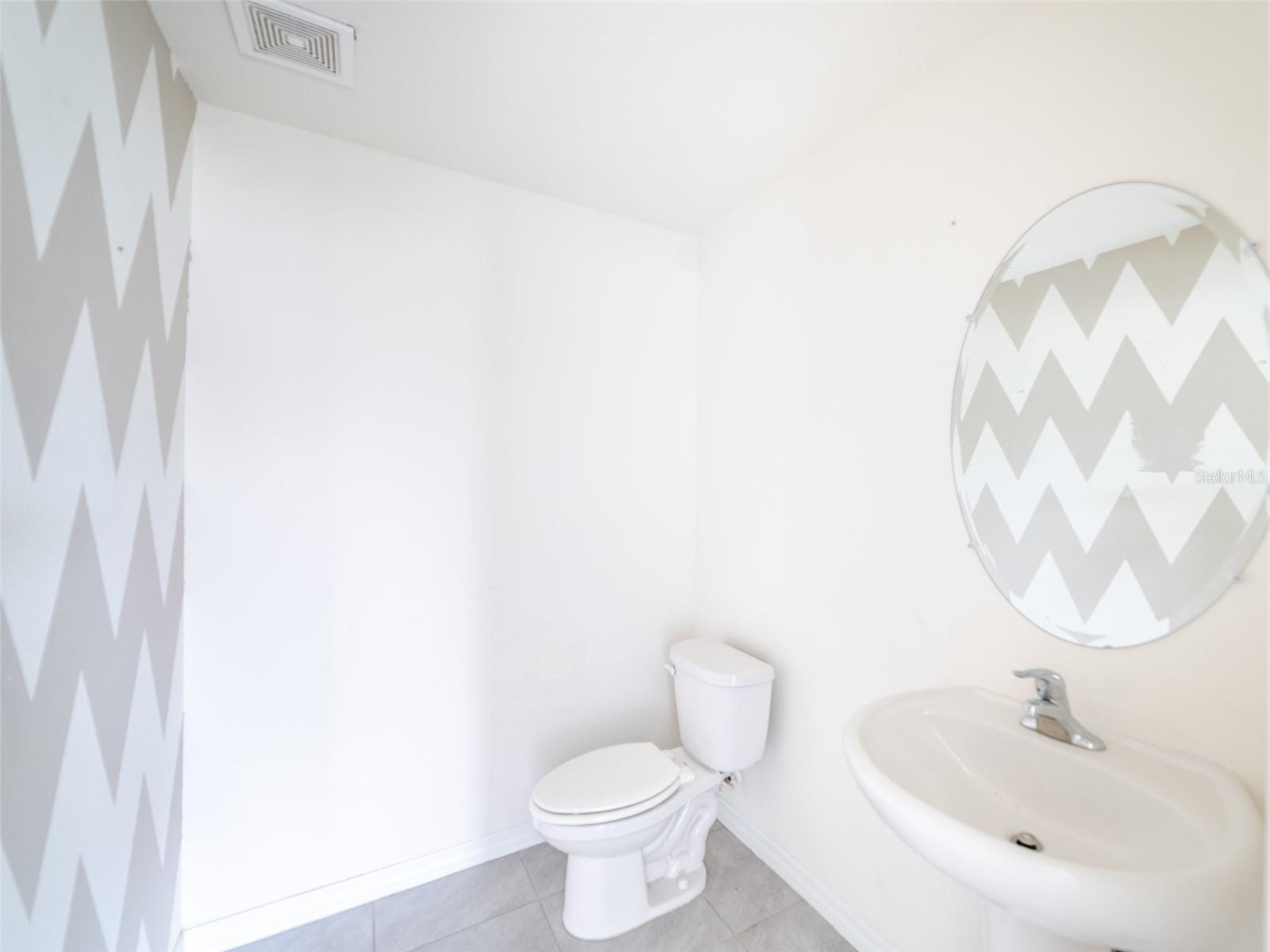 7403 SAIL CLOVER LN, ZEPHYRHILLS, FL, 33540