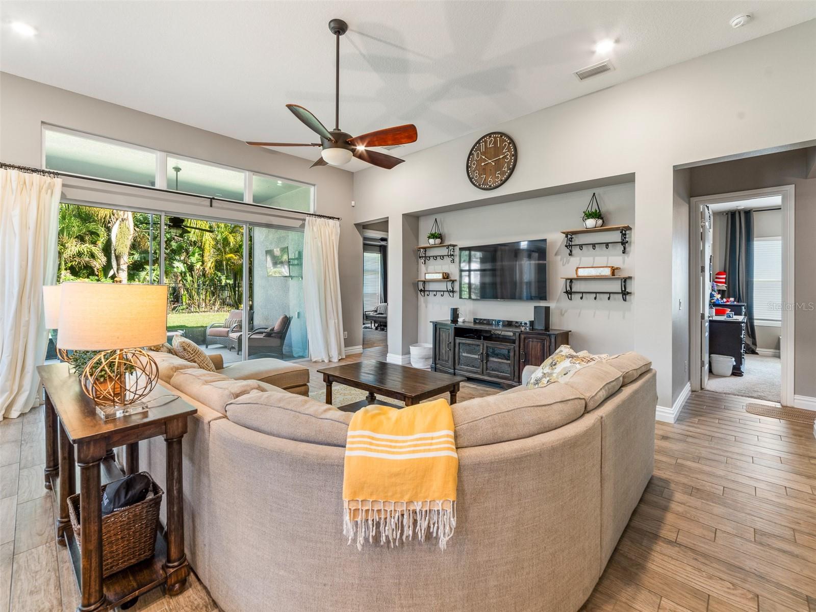 5807 JASPER GLEN DR, LITHIA, FL, 33547