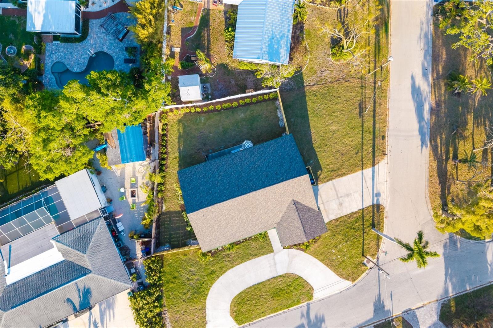 5247 CARMILFRA DR, SARASOTA, FL, 34231
