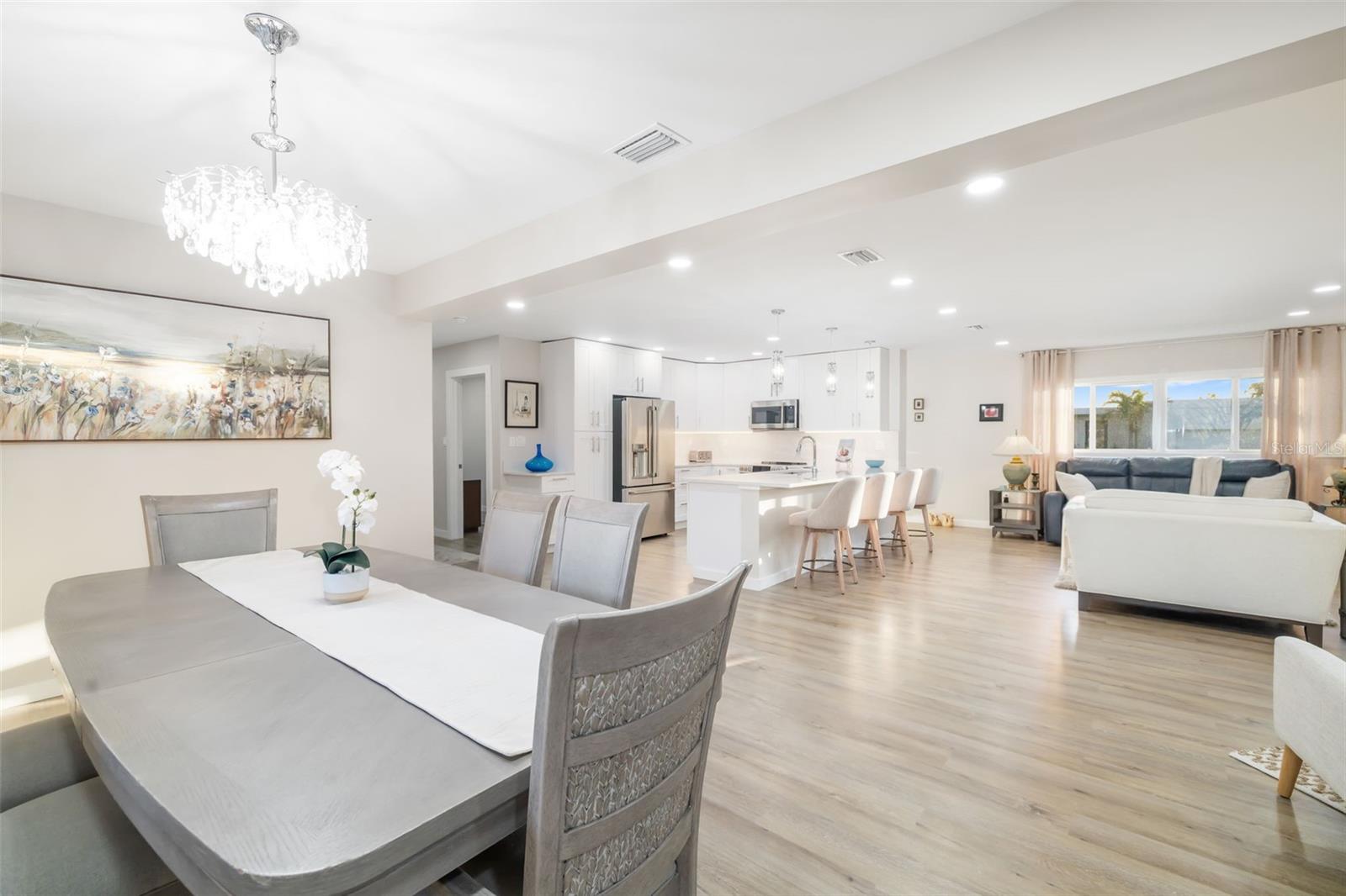 5247 CARMILFRA DR, SARASOTA, FL, 34231
