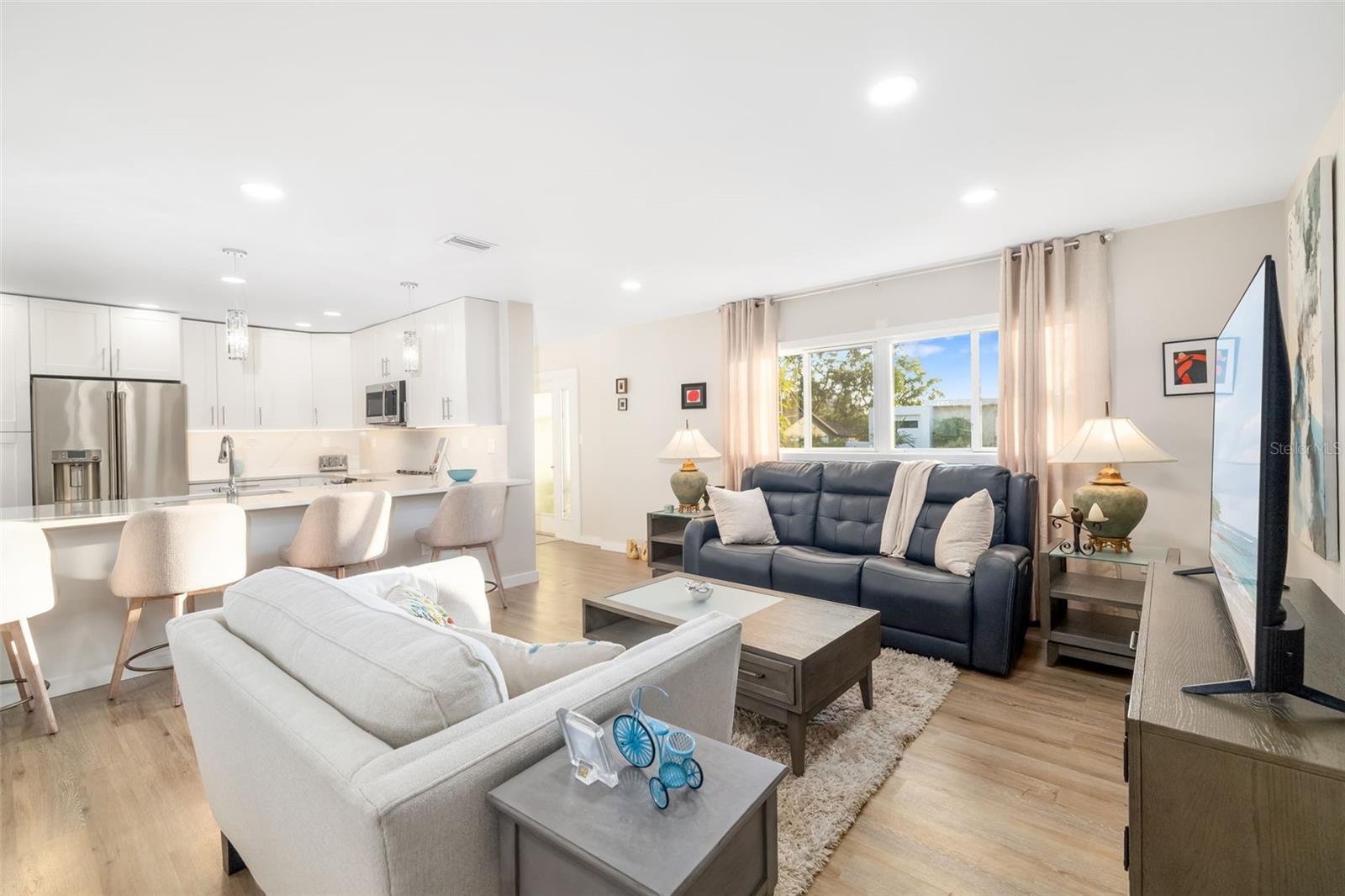 5247 CARMILFRA DR, SARASOTA, FL, 34231