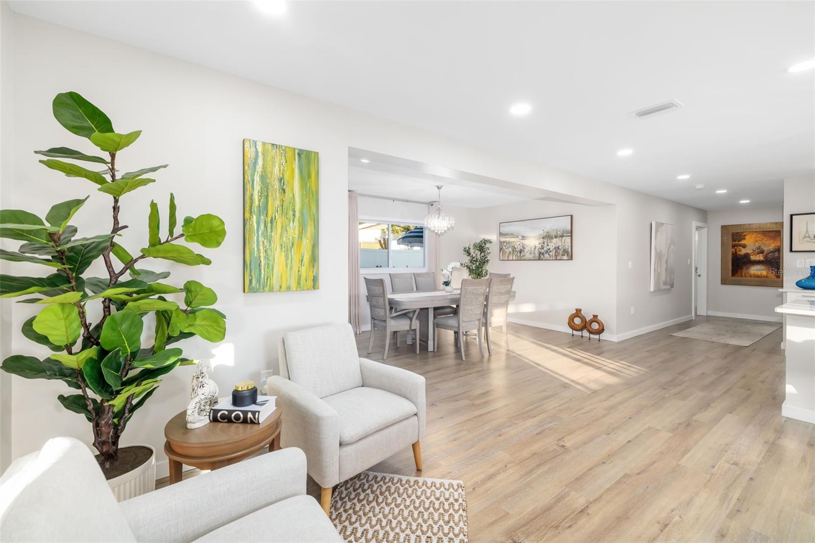 5247 CARMILFRA DR, SARASOTA, FL, 34231