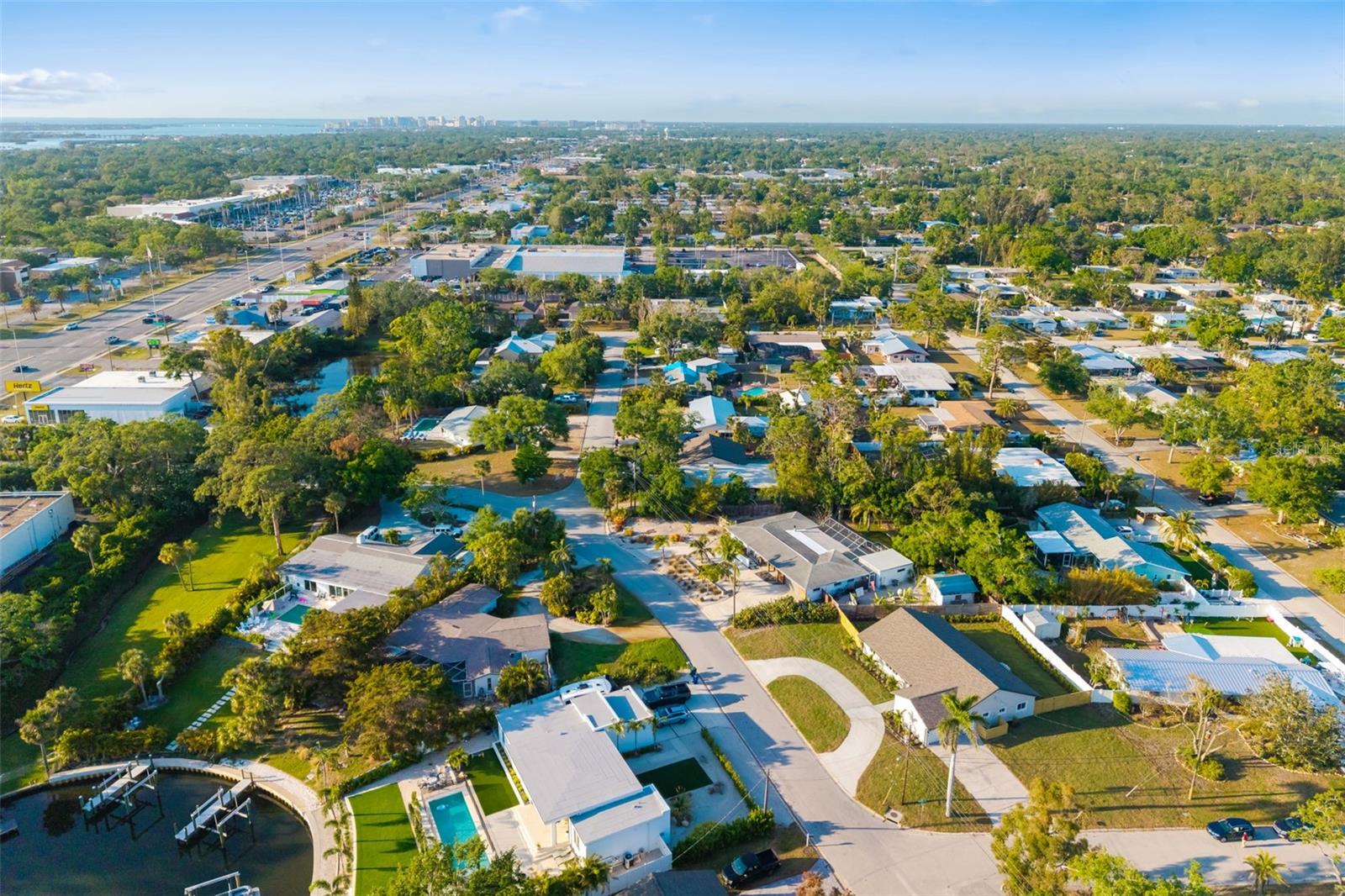 5247 CARMILFRA DR, SARASOTA, FL, 34231