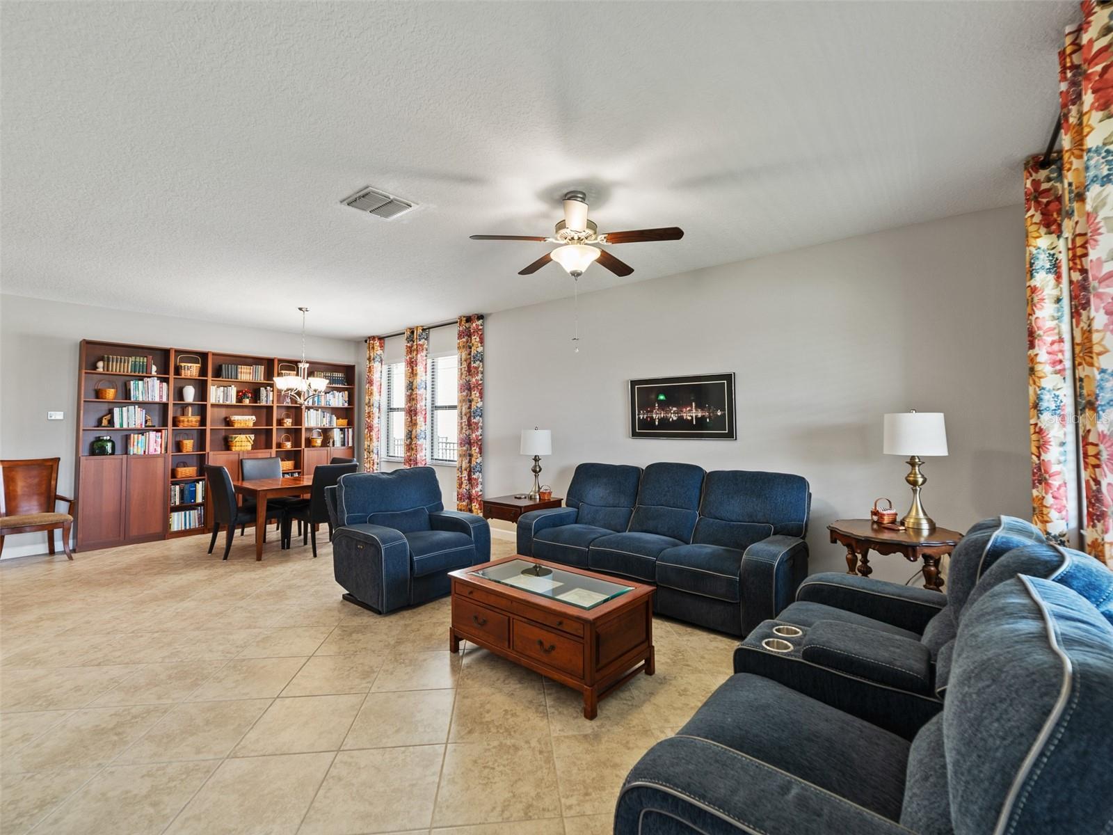 10017 VICTORY GALLOP LOOP, RUSKIN, FL, 33573