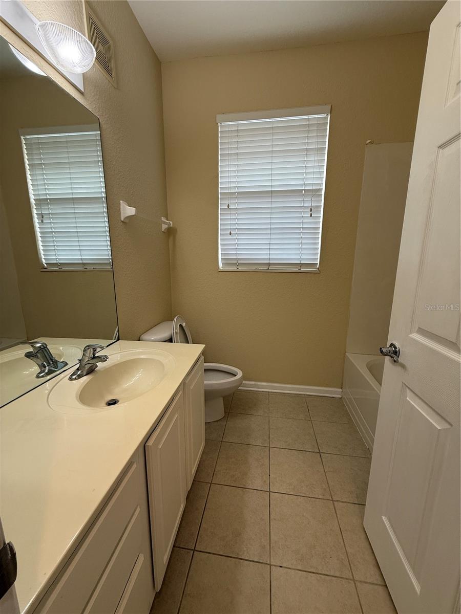 8775 SARTORI ST #303, ORLANDO, FL, 32829