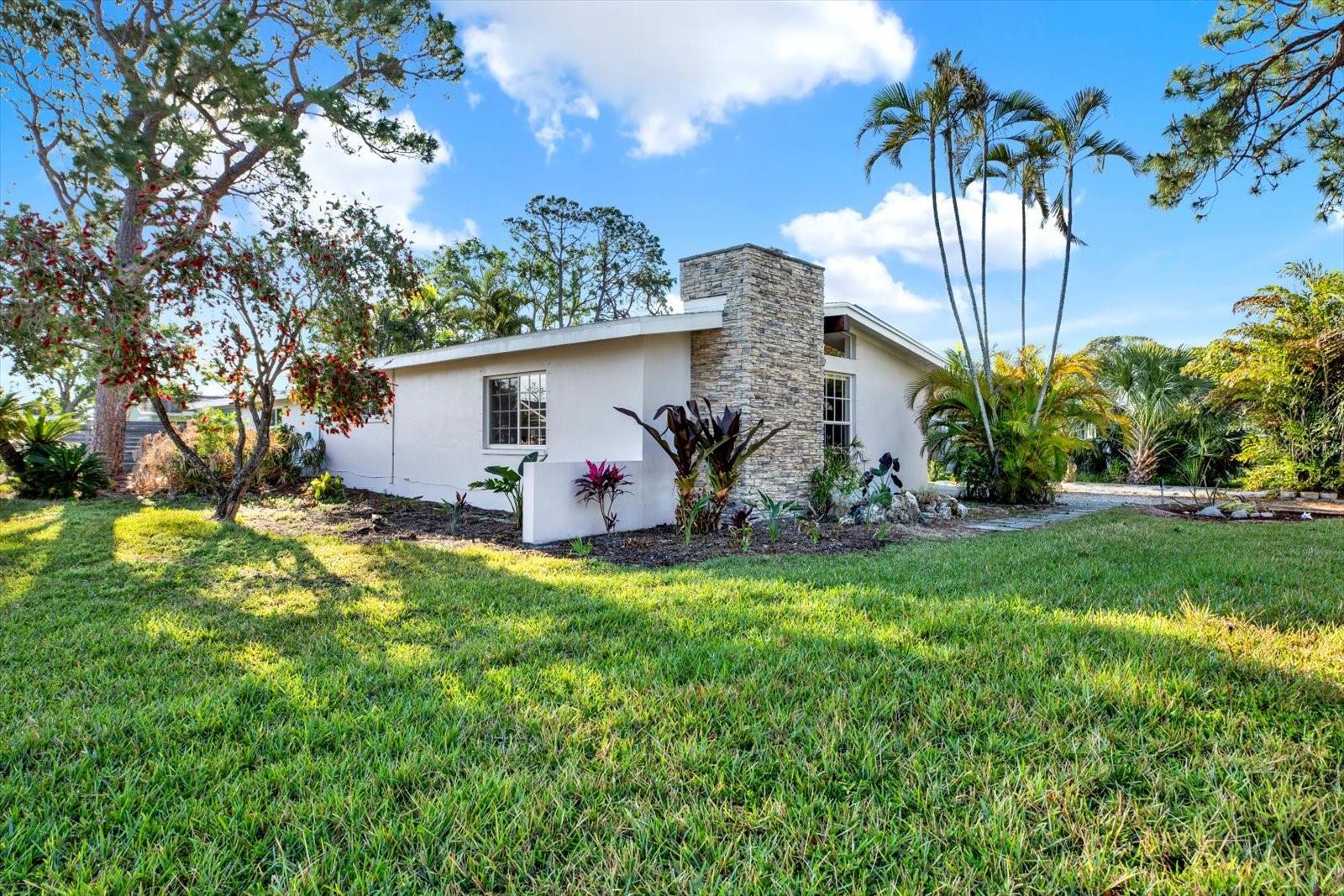 9107 BAY ST NE, ST PETERSBURG, FL, 33702