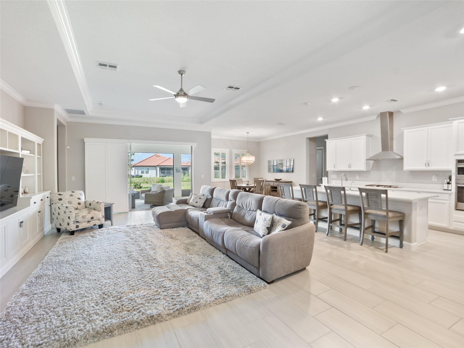 5313 WINDY GROVE DR, WIMAUMA, FL, 33598