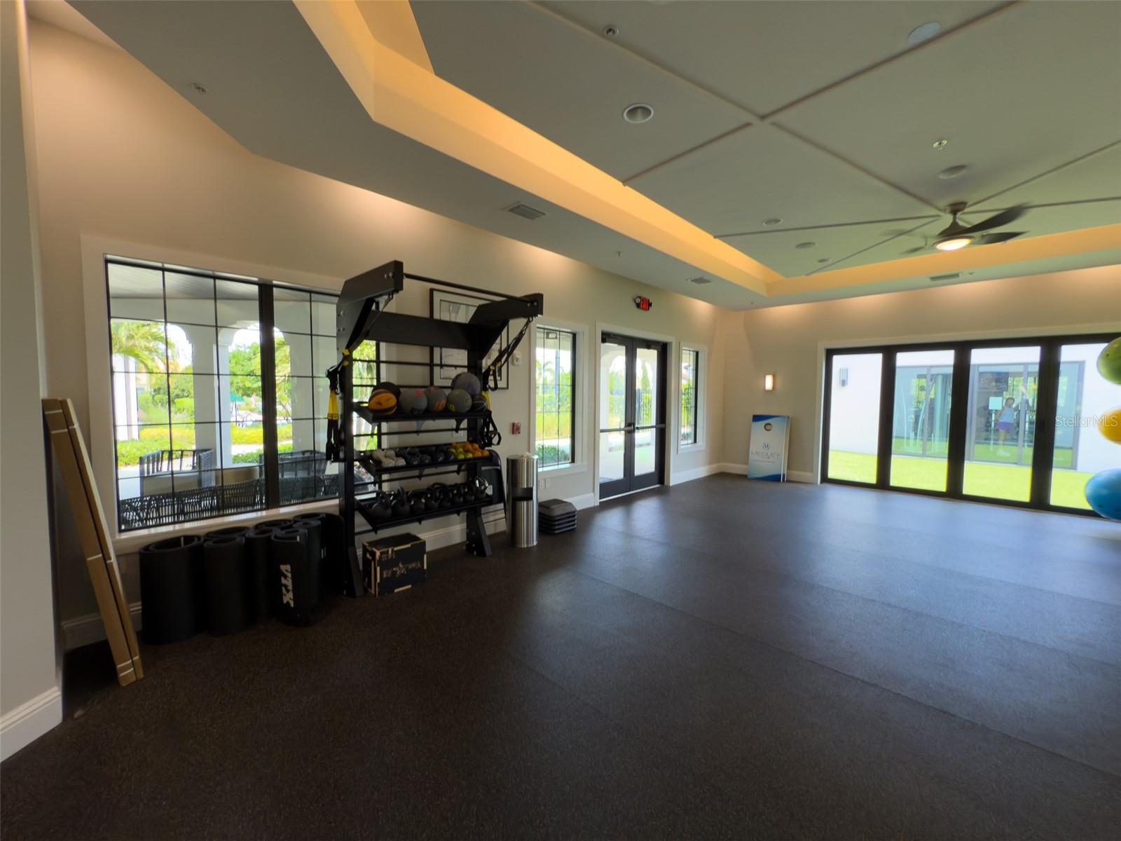 5313 WINDY GROVE DR, WIMAUMA, FL, 33598