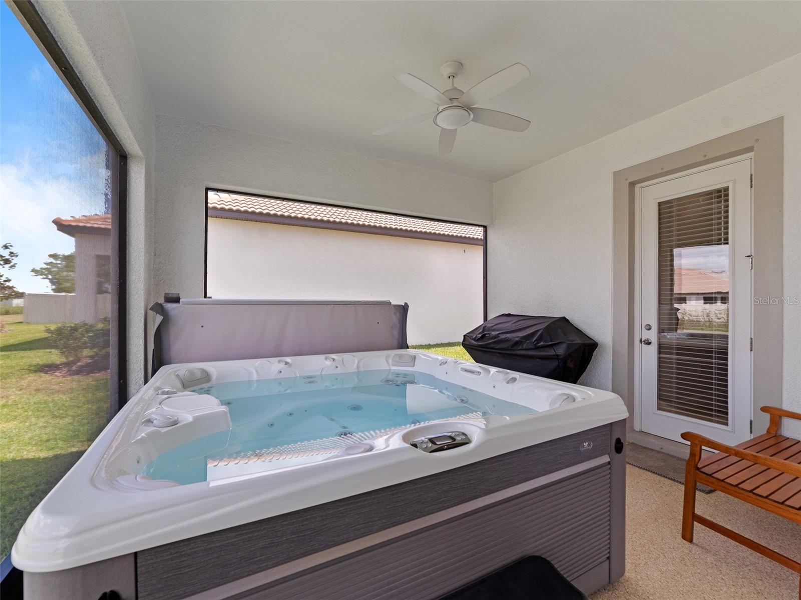 5313 WINDY GROVE DR, WIMAUMA, FL, 33598